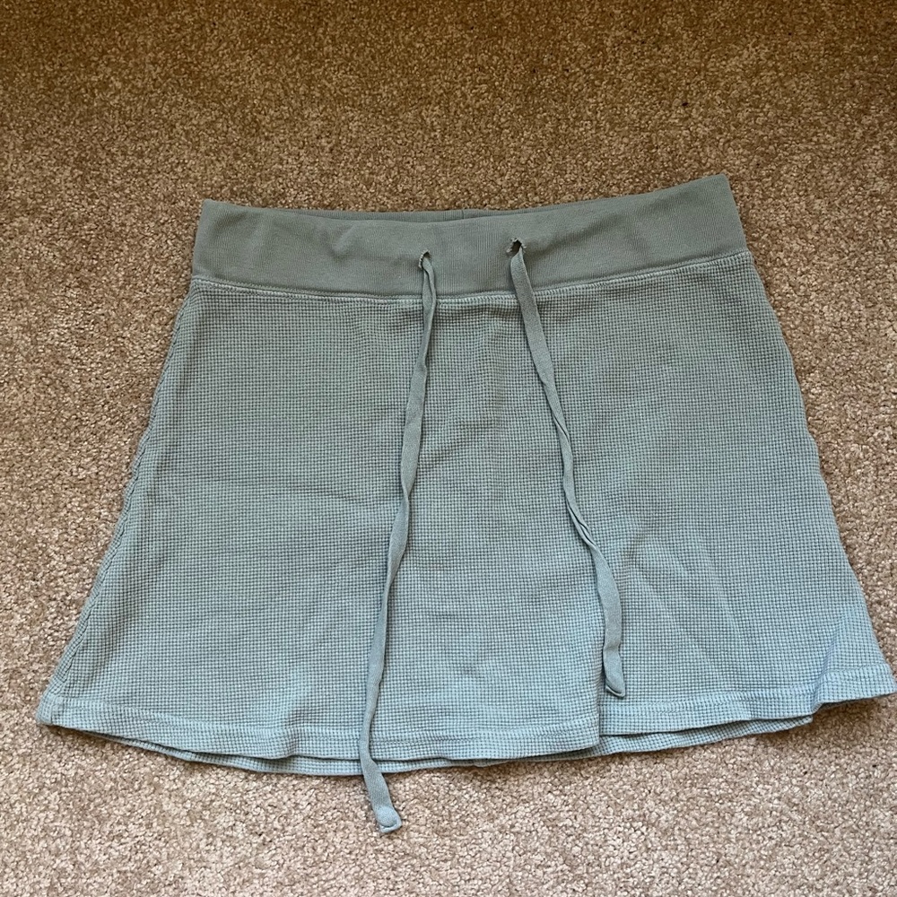 Brandy Melville skirt